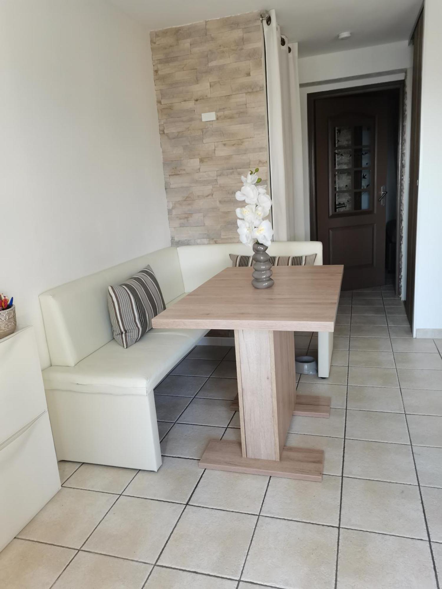 Charmant 2P Au Calme, Jardin, Piscine, Vue Panoramique Et Stationnement Villeneuve-Loubet Ngoại thất bức ảnh